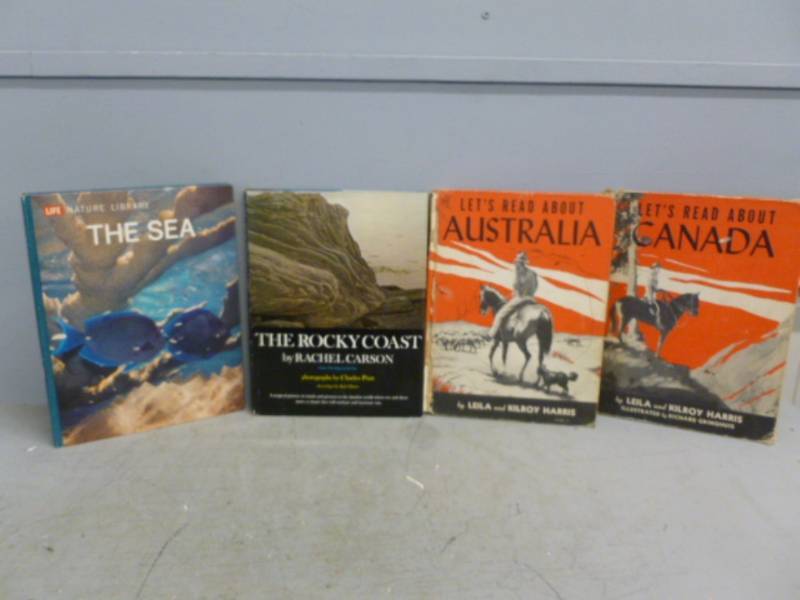lot 119 image: Collector Books