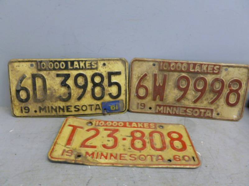 lot 125 image: Vintage License Plates