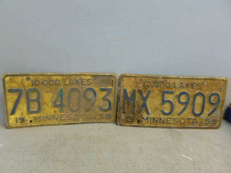 lot 127 image: Vintage License Plates