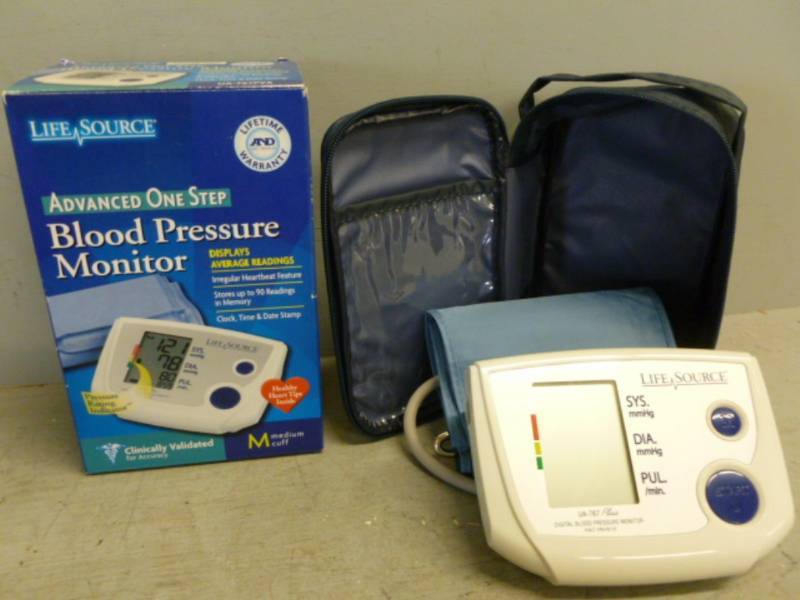 lot 167 image: Blood Pressure Monitor