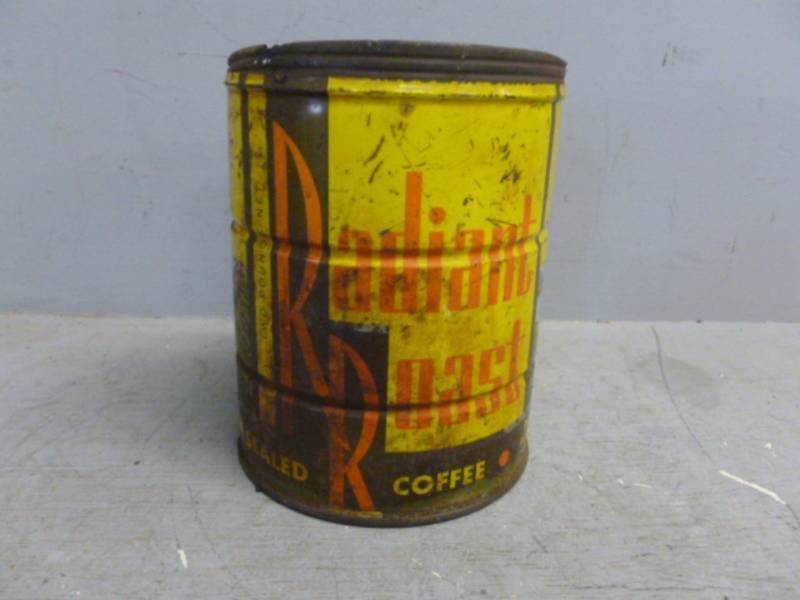 lot 189 image: Vintage Metal Container