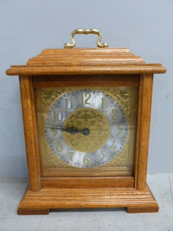 lot 201 image: Howard Miller Mantle Clock