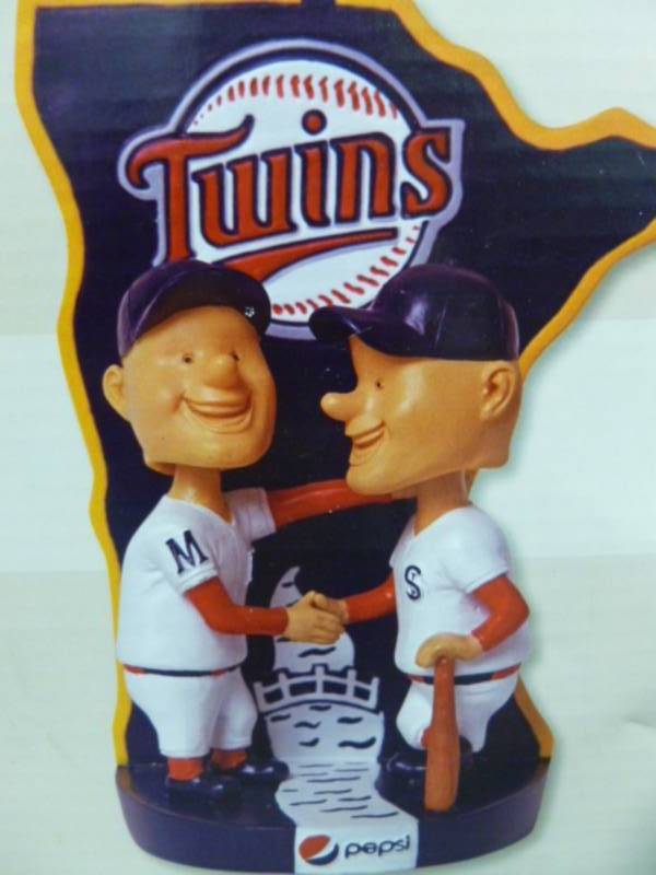 lot 207 image: Minnesota Twins Collectible