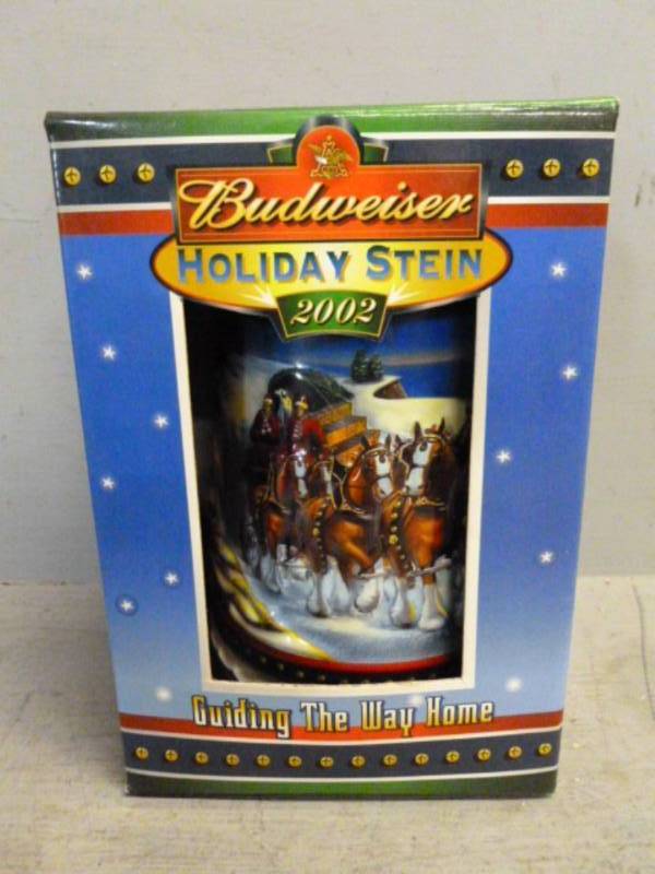 lot 253 image: Budweiser Collectible