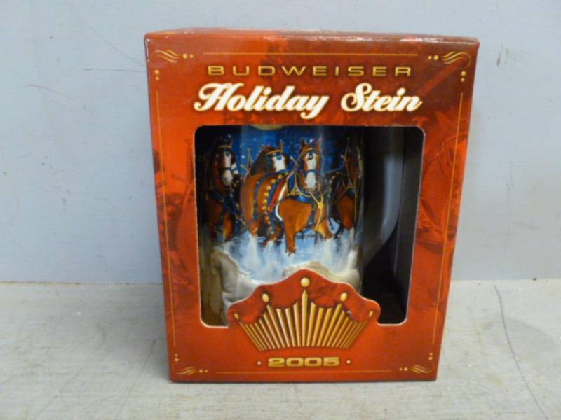 lot 256 image: Budweiser Collectible