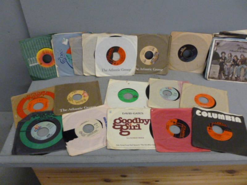 lot 279 image: Collectible Records