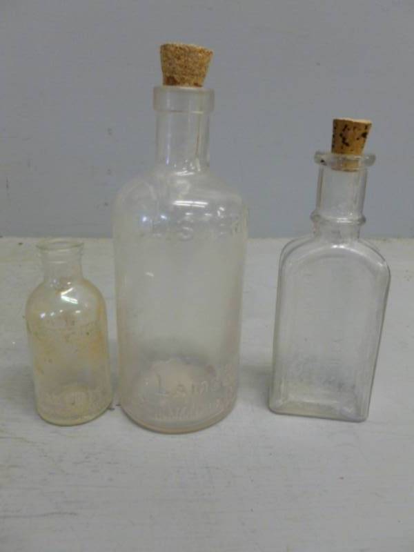 lot 300 image: Antique Bottles