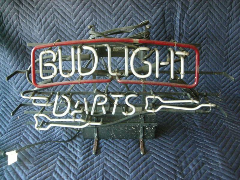 Budweiser Darts Neon Sign Spring Tools, Fishing Vintage, Nascar