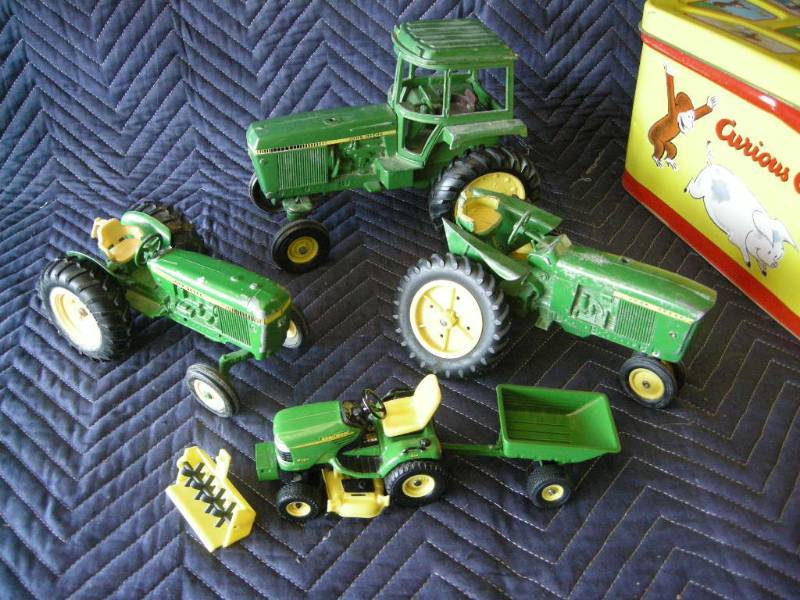 Cast John Deere Tractors