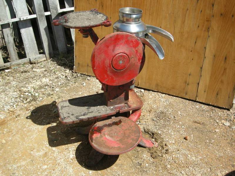 Antique Cream Separator