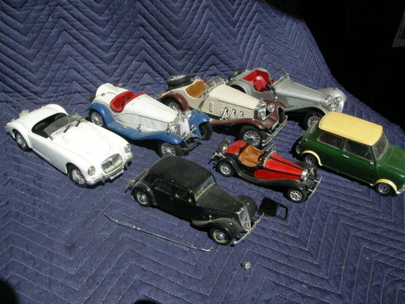 Group Italian and English Die Cast