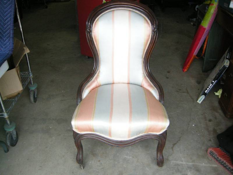 Vintage Mahogany Parlor Chair