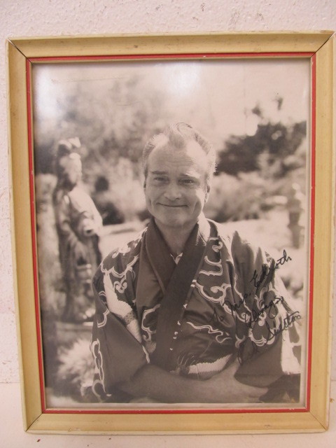 lot 21 image: Autographed RED SKELTON Photograph
