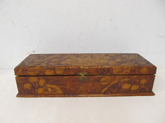 lot 29 image: Antique Carved Wood JewelryTrinket Dresser Box