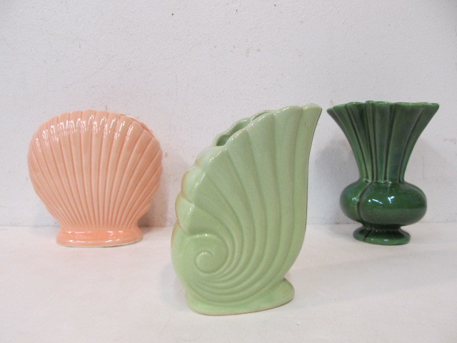 lot 34 image: Group of Mid Century Art Pottery Planters