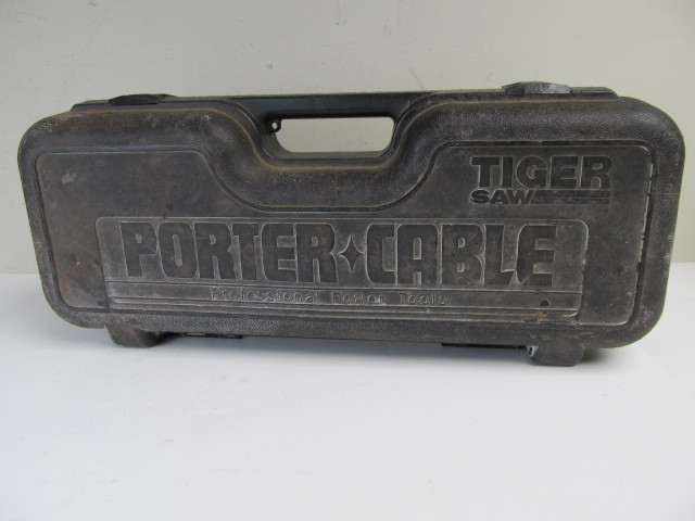 lot 157 image: PORTER CABLE Tiger Reciprocating Saw wCase & Blades