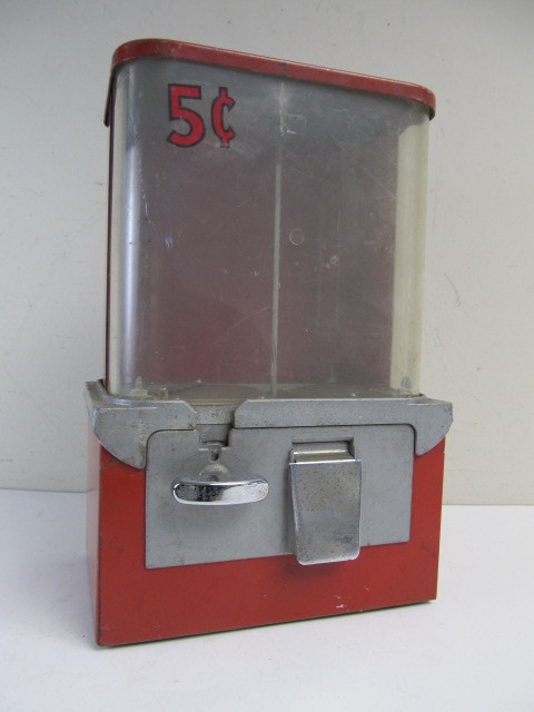 lot 205 image: Vintage Nickel CandyGumball Vending Machine