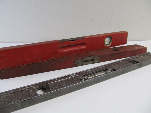 lot 220 image: 3 Vintage Levels