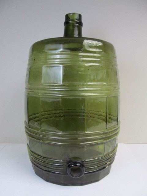 lot 250 image: Rare Early Antique LARGE Green Glass Barrel Keg