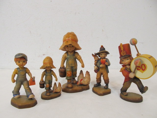 lot 56 image: Group of Carved Signed ANRI Wooden Figures