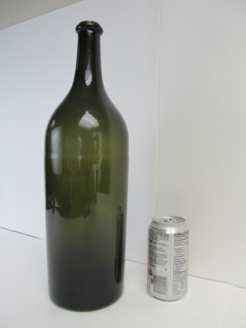 lot 198 image: Large Early Antique Green Glass Bottle 