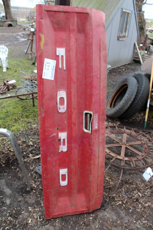 lot 322 image: Ford Pickup Tailgate