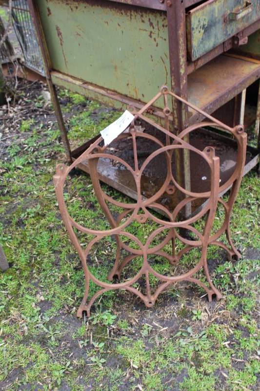 lot 304 image: Lot of (2) Wrought Iron Bases