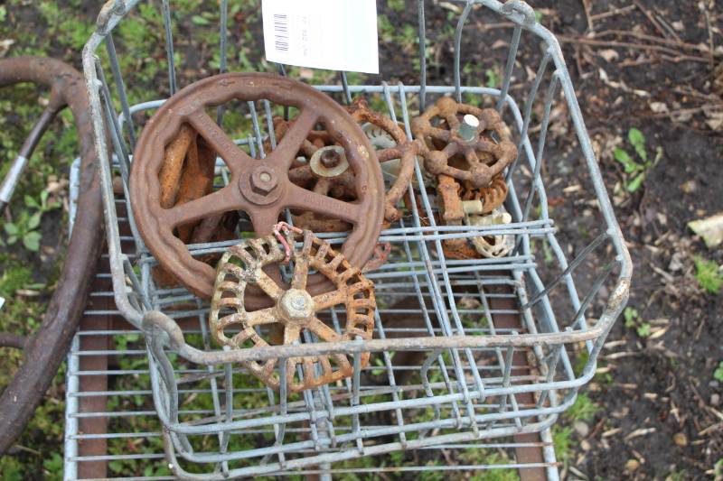 lot 319 image: Old Metal Valve Handles