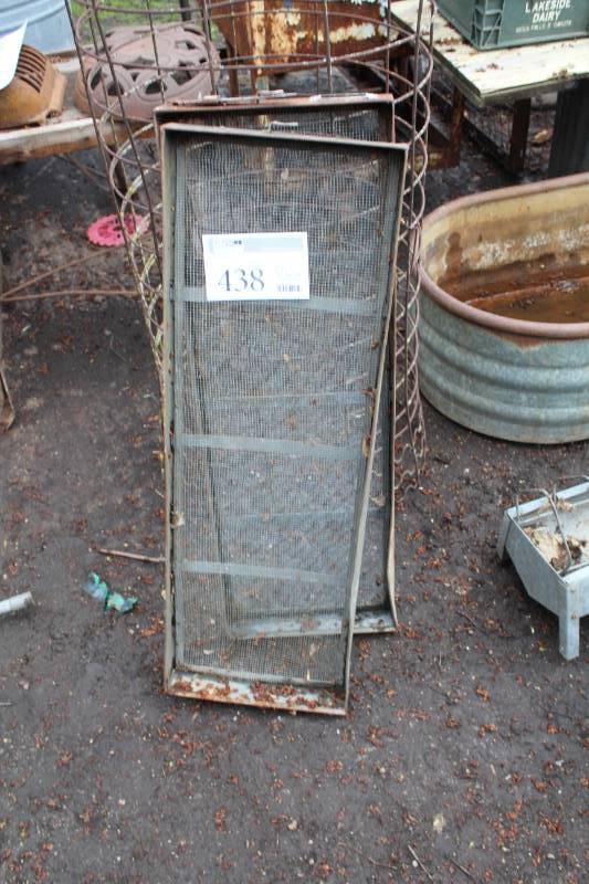 lot 438 image: Lot of (2) Metal Sifting Boxes
