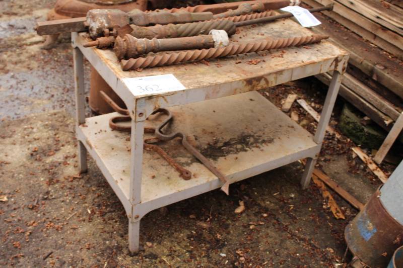 lot 362 image: Metal Table