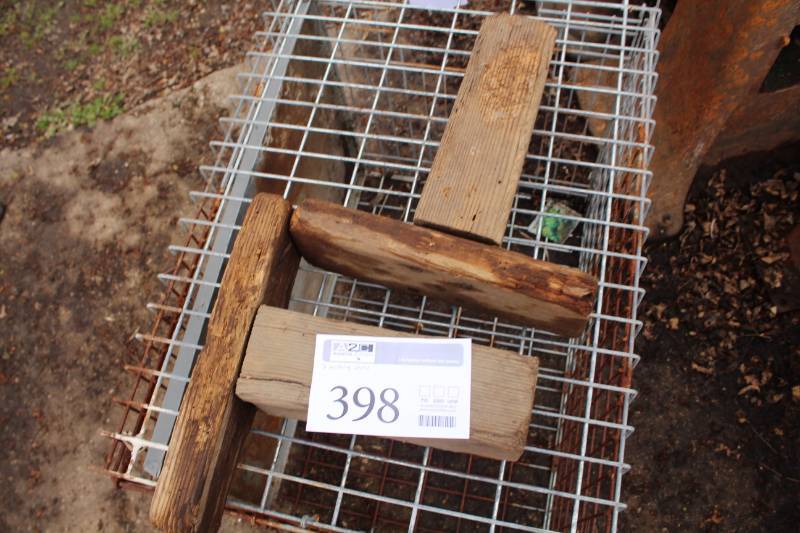 lot 398 image: Milking Seats