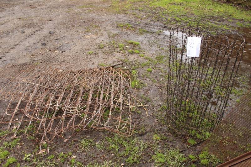lot 457 image: Metal Fencing