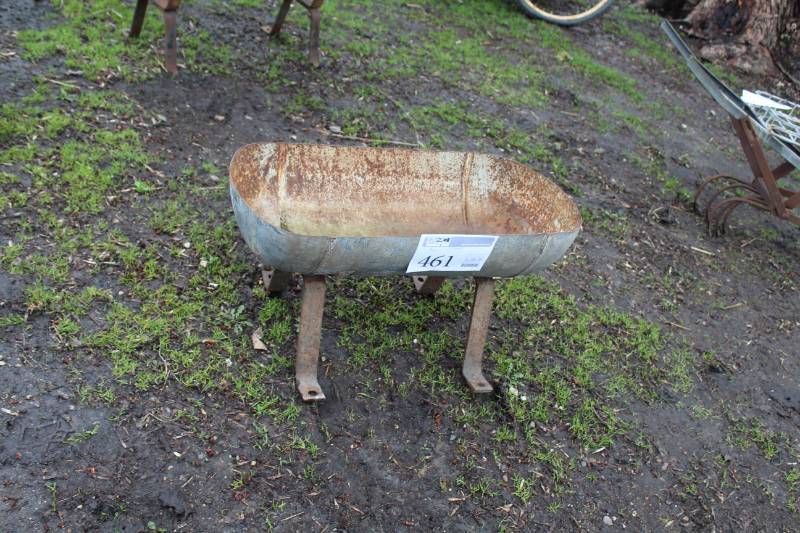 lot 461 image: Metal Wash Basin with Stand