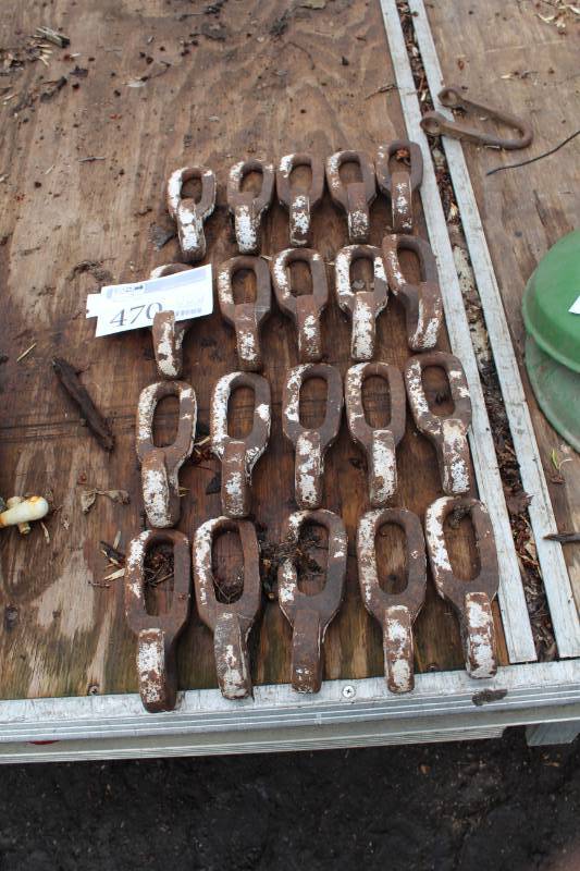 lot 470 image: Lot of (20) Metal Hooks