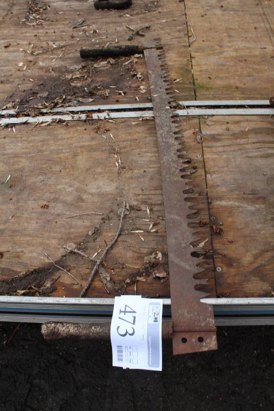 lot 473 image: 2-Man Wood Tree Saw