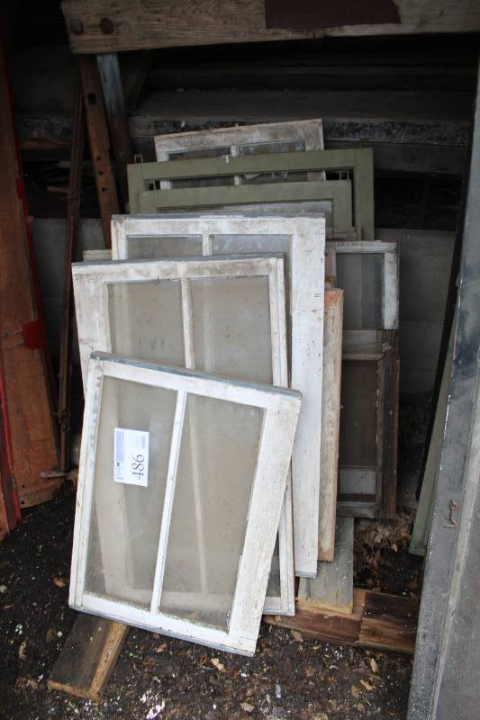 lot 486 image: Lot of (13) House Windows