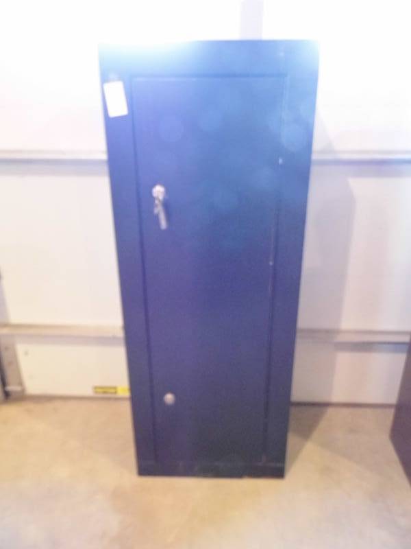 Metal Gun Cabinet