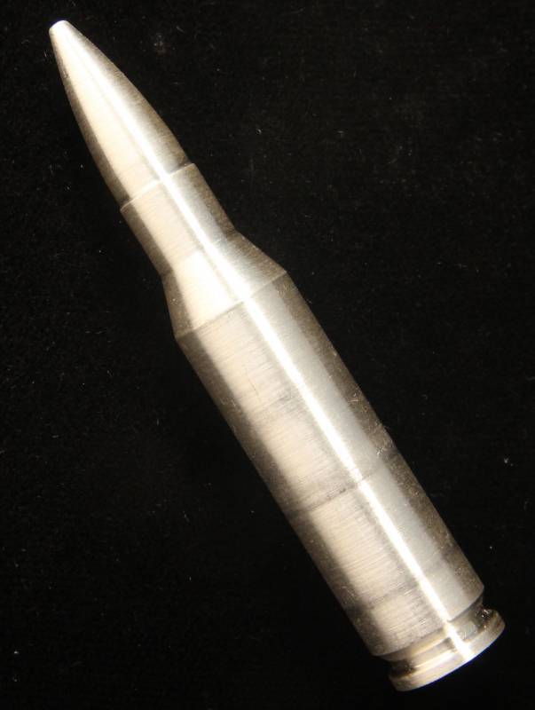 lot 04 image: 2 TROY OZ. .999 FINE SILVER BULLET 45 CAL DESIGN