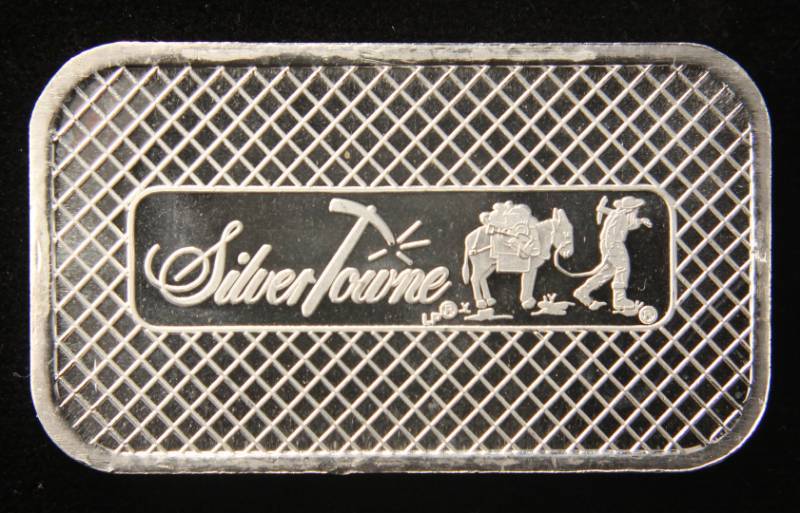 lot 20 image: 1 TROY OZ. .999 FINE SILVER BAR SILVERTOWNE PROSPECTOR