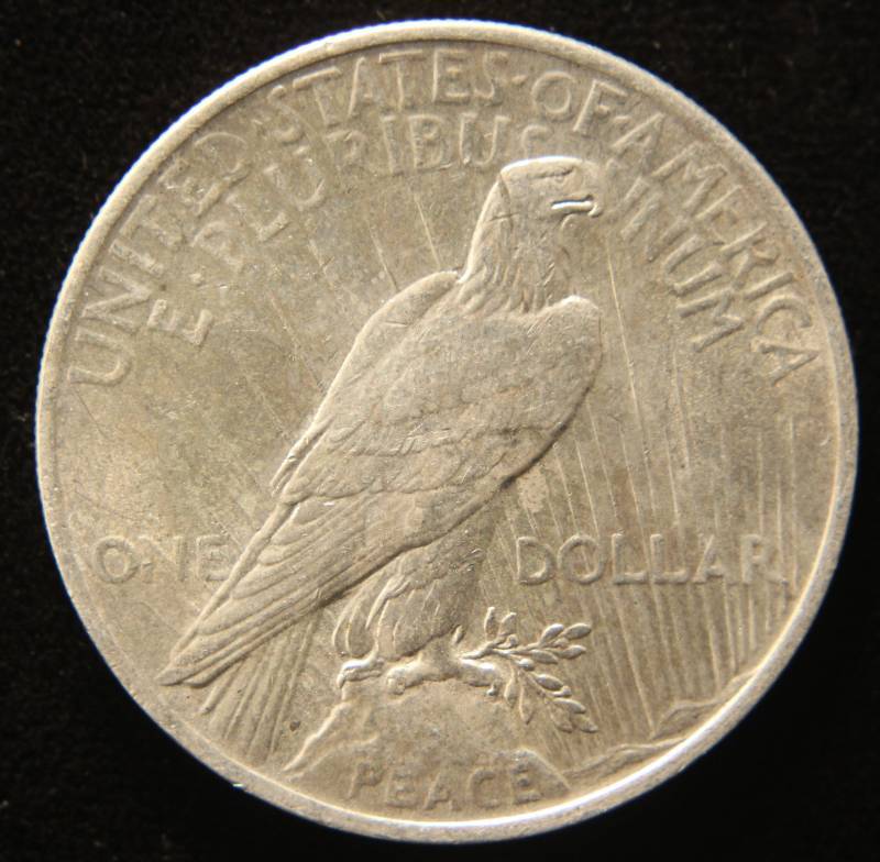 lot 50 image: 1923 PEACE SILVER DOLLAR