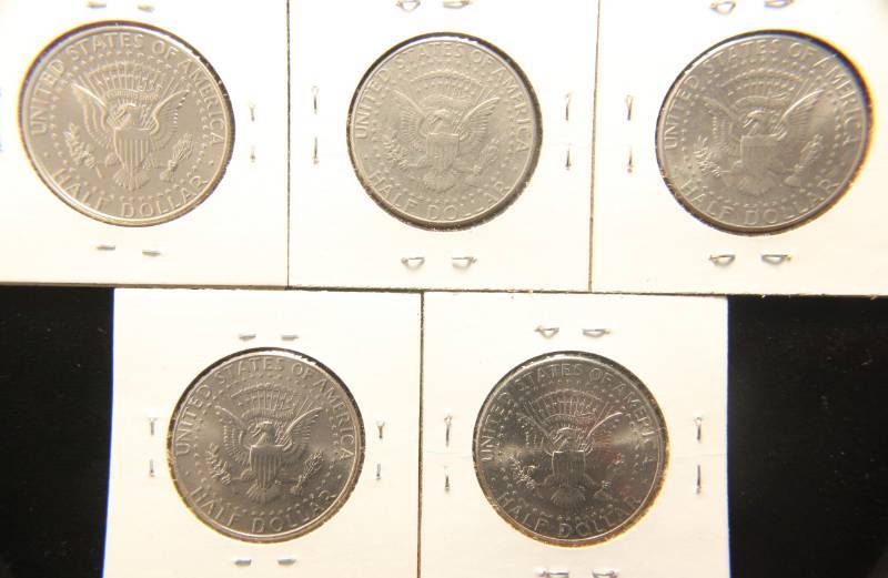 lot 63 image: 5 KENNEDY HALF DOLLARS 1998 P&D 2000P 2003 P&D