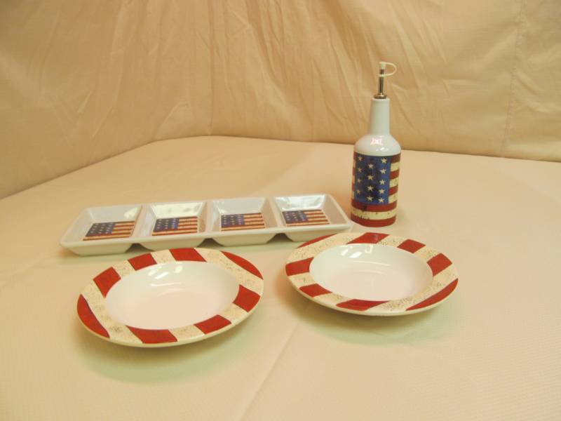 lot 8 image: patriot serving dishes