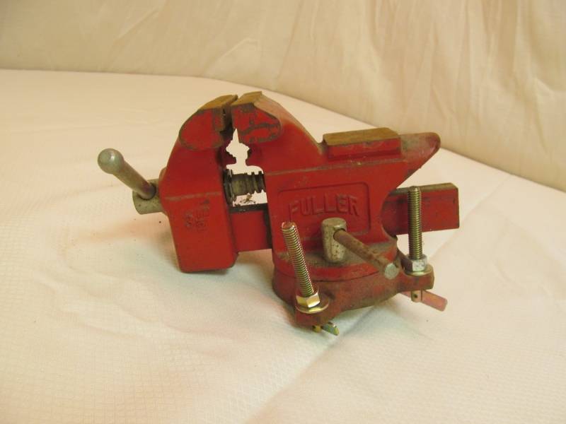 lot 18 image: Fuller bench press