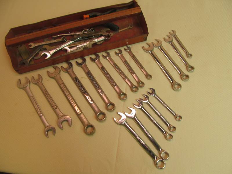 lot 51 image: tools