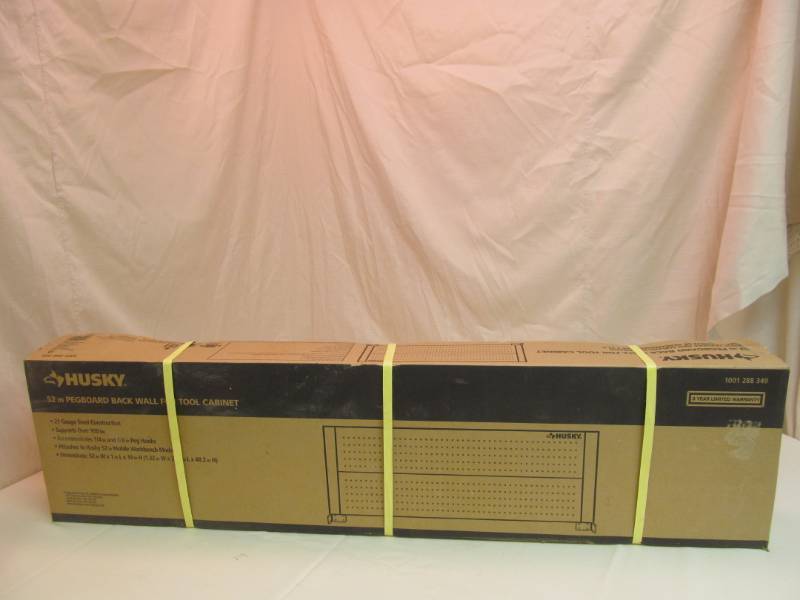 lot 67 image: Husky pegboard