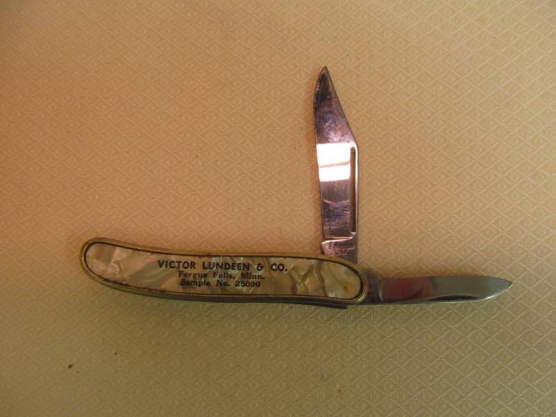 lot 137 image: vintage jack knife
