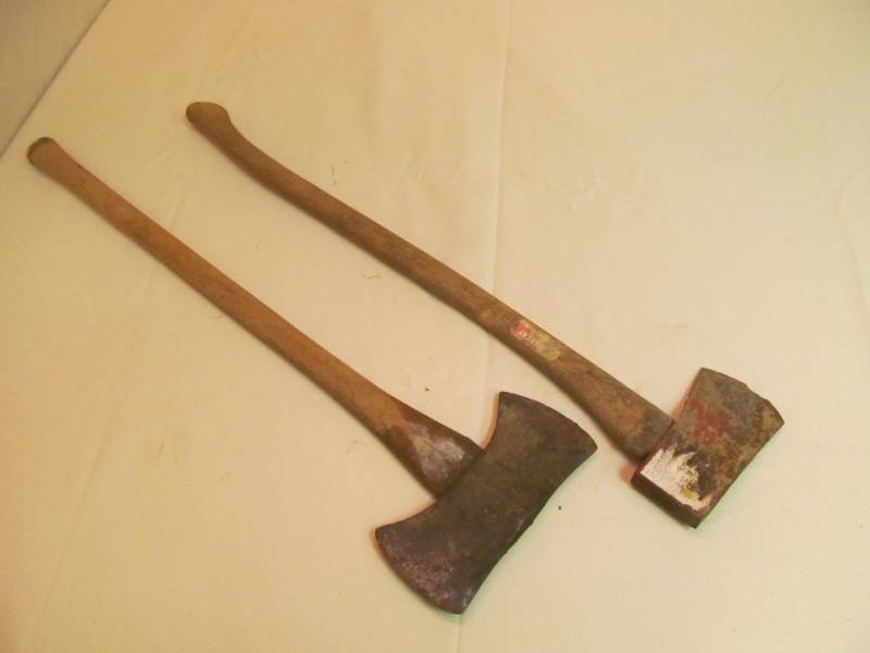lot 162 image: vintage axes