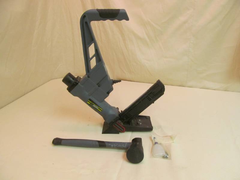lot 181 image: Preformax Flooring Cleat nailer