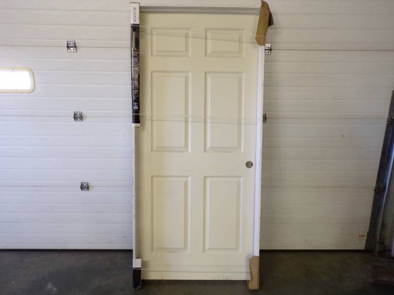 lot 2 image: 36 Interior Door