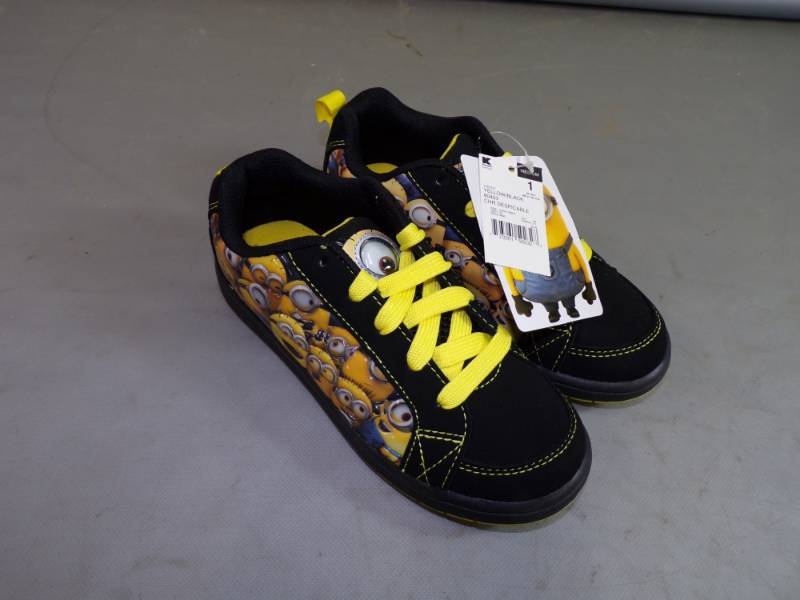 lot 68 image: New Minion tennis shoes size 1
